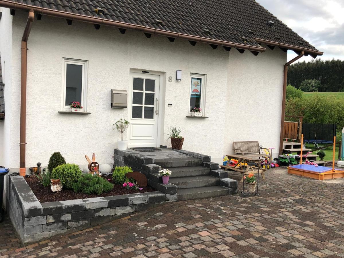 Ferienwohnung Goebel Kelberg Dış mekan fotoğraf